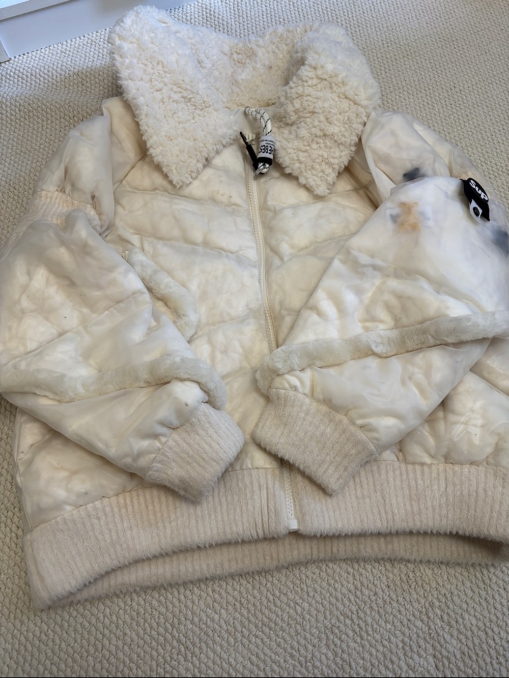 Cream Sherpa-Trim Puffer Jacket